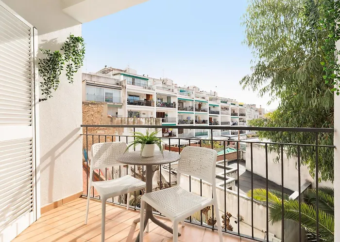 Group Soul Apartman Sitges